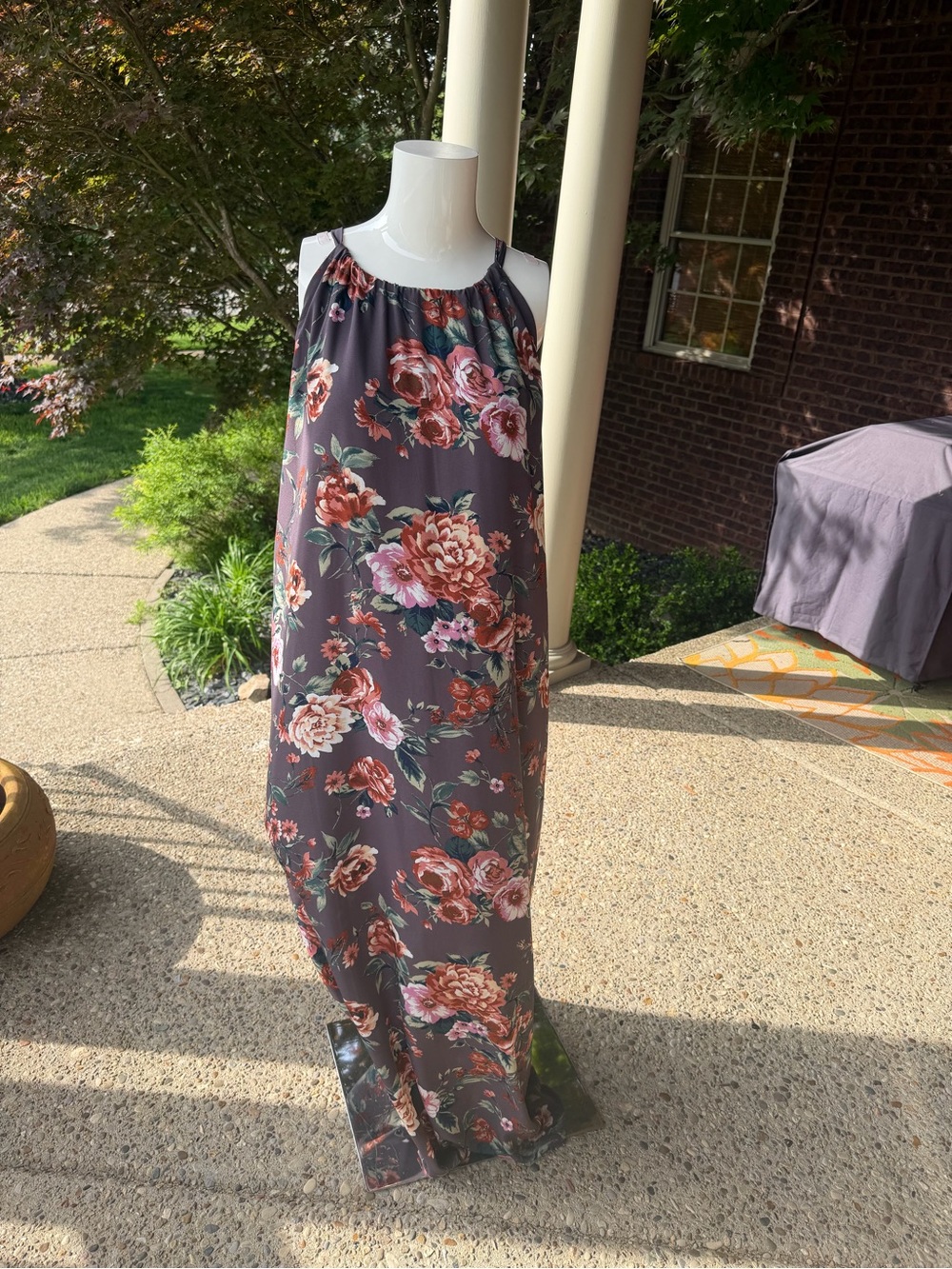 Everly Mauve Floral Chiffon Halter Maxi Dress Women’s Size Small